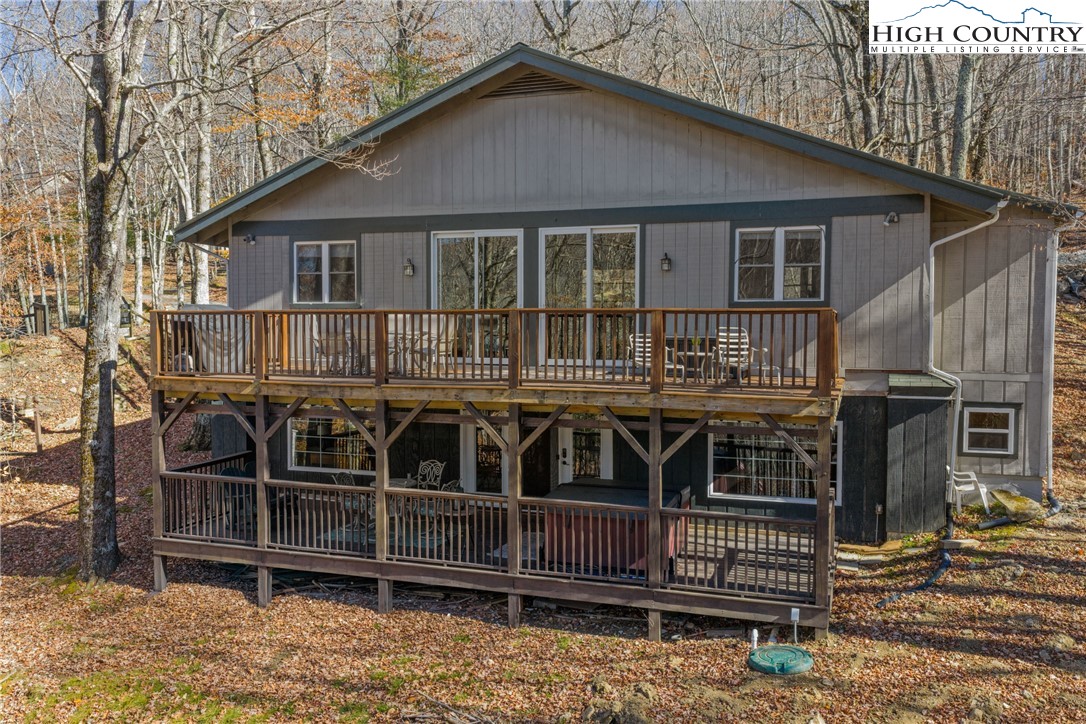169 Hornbeam Road Beech Mountain, NC 28604 - Photo 45 of 48 a front view of a house with a balcony