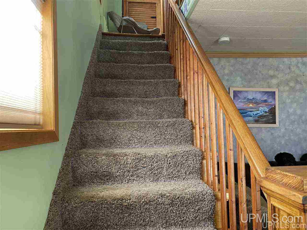 140 Prospect Street Ishpeming, MI 49849 - Photo 4 of 24