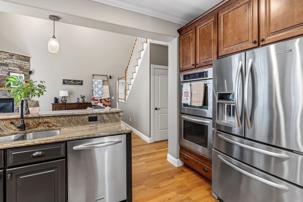 17 Bissonnette Circle Southampton, MA 01073 - Photo 14 of 42