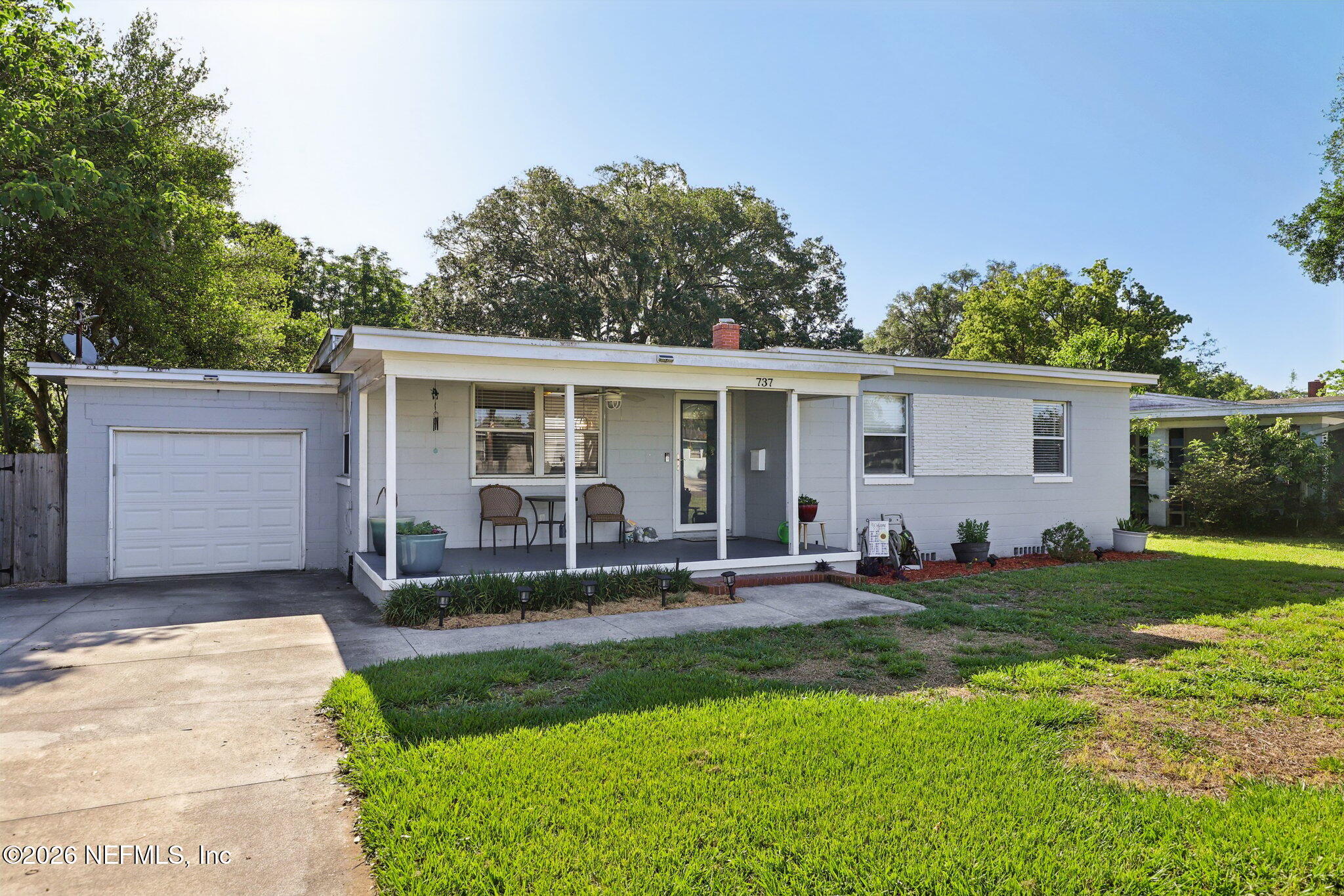 737 Wren Road Jacksonville, FL 32216 - Photo 2 of 33 Front Porch