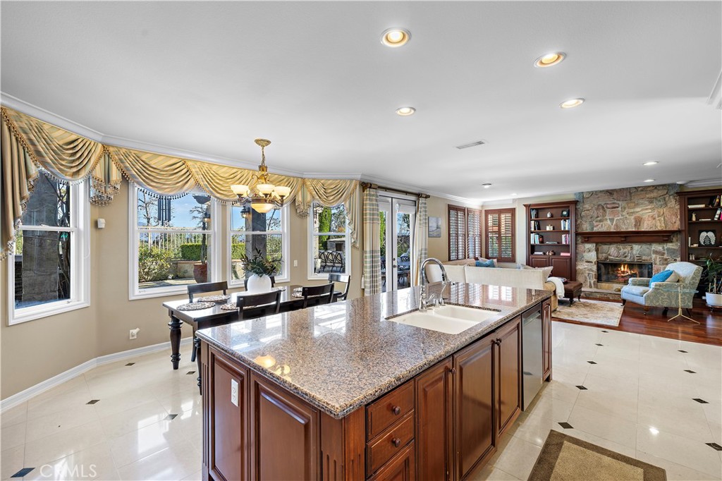 18 Asilomar Road Laguna Niguel, CA 92677 - Photo 11 of 46 Kitchen and Breakfast Nook