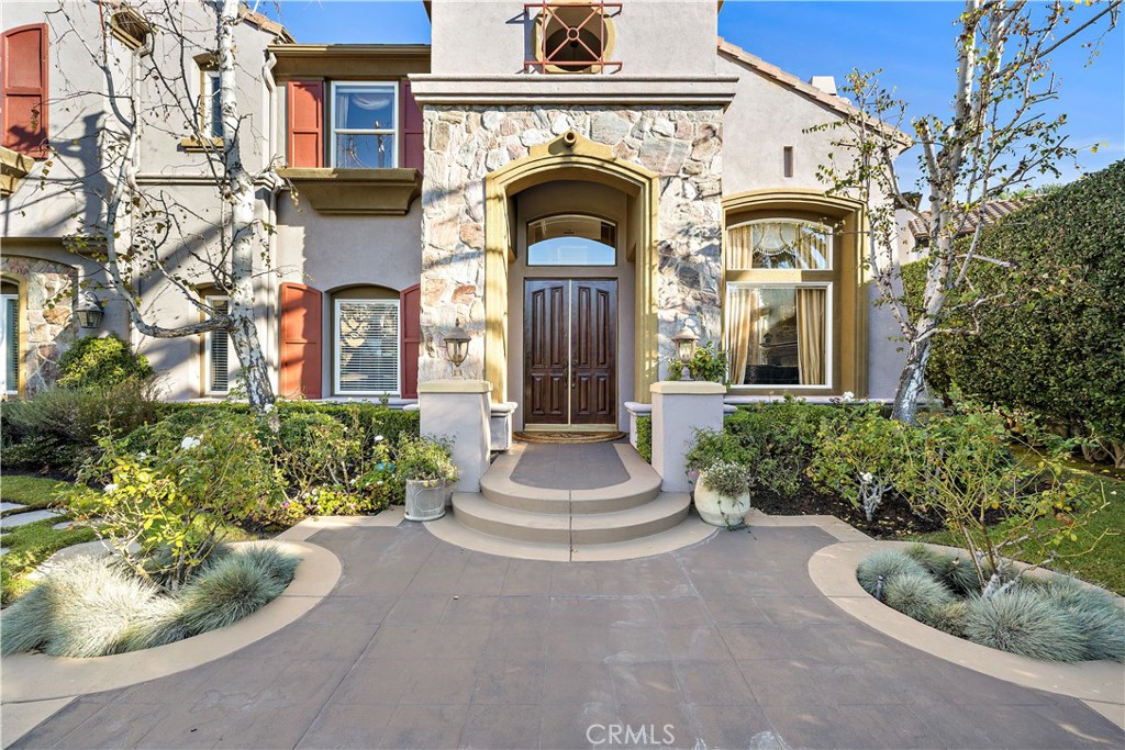 18 Asilomar Road Laguna Niguel, CA 92677 - Photo 4 of 46 Front Entry