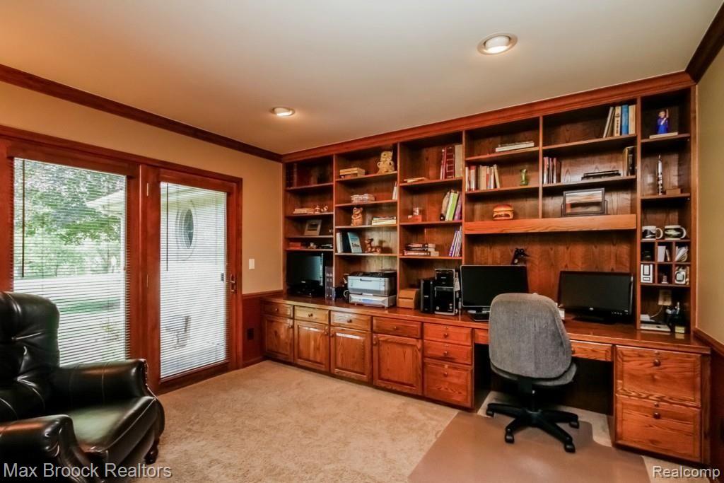 9701 Davisburg Road Clarkston, MI 48348 - Photo 17 of 42