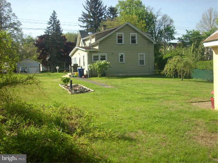 303 Forklanding Road Cinnaminson, NJ 08077 - Photo 2 of 22 Exterior Back