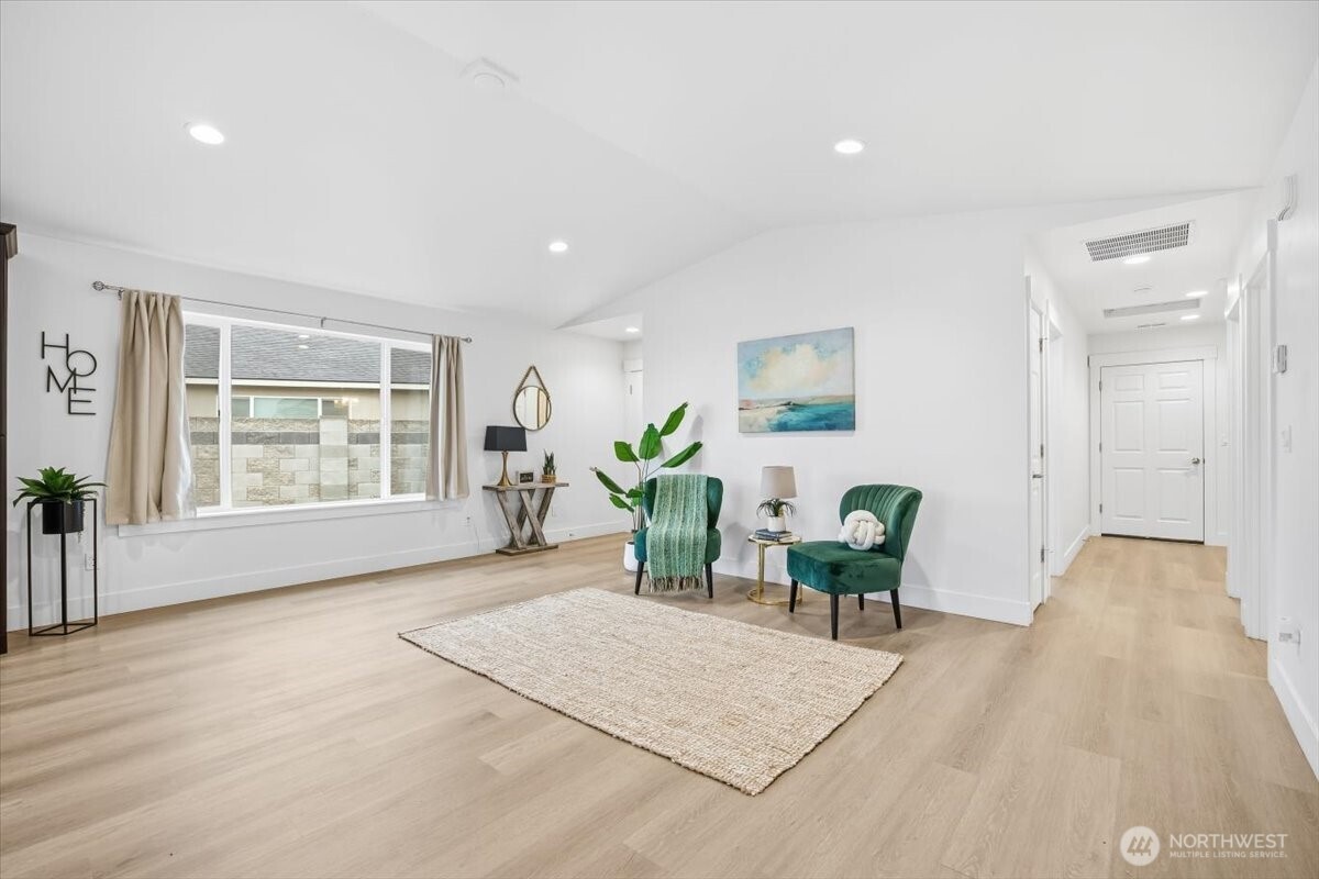 501 Rama Court Pasco, WA 99301 - Photo 3 of 23