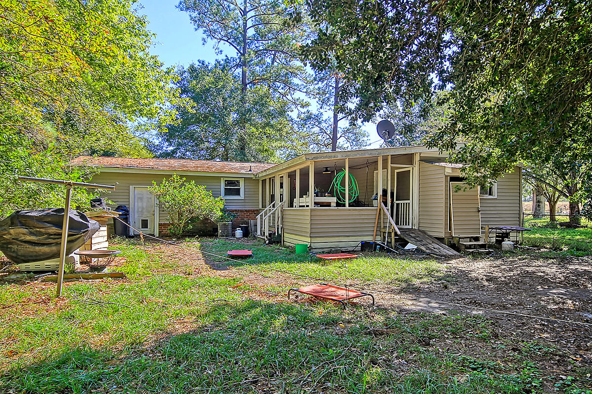1526 Cooper Store Road Moncks Corner, SC 29461 - Photo 18 of 22 CREM_1526 Cooper Store_009