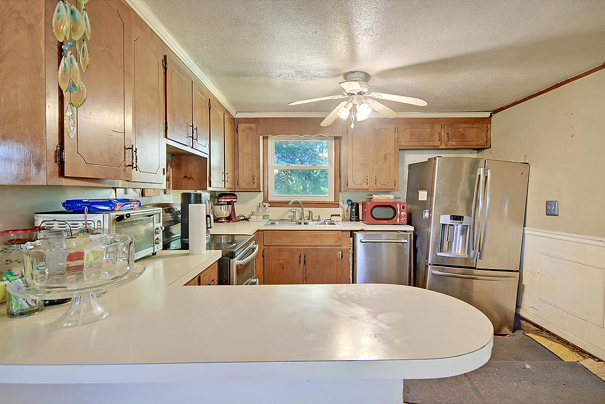 1526 Cooper Store Road Moncks Corner, SC 29461 - Photo 10 of 22 CREM_1526 Cooper Store_017