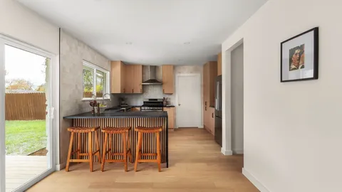 $749,000 | 3101 Val Drive, Austin, TX 78723