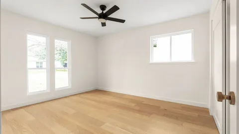 $749,000 | 3101 Val Drive, Austin, TX 78723