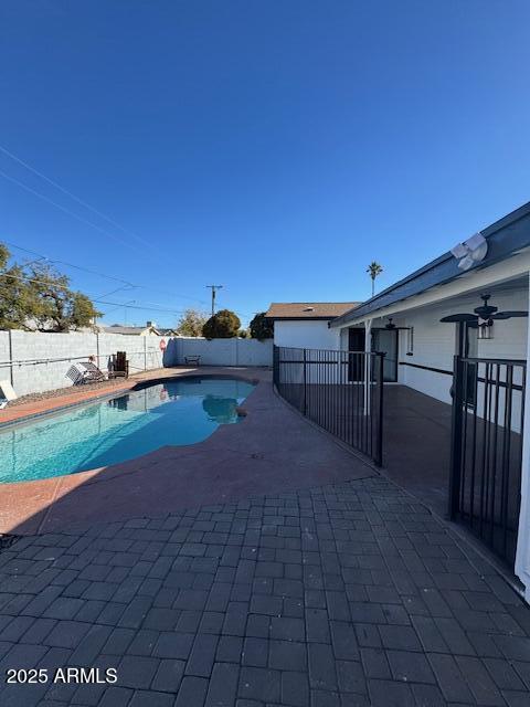 3028 West Bloomfield Road Phoenix, AZ 85029 - Photo 9 of 25 IMG_4295