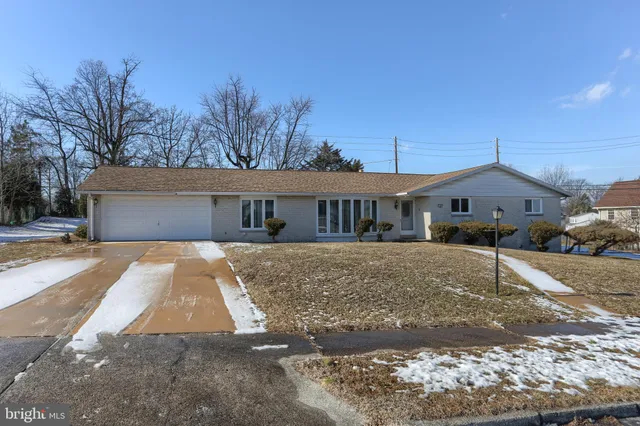 $269,900 | 300 Eddington Avenue, Harrisburg, PA 17111