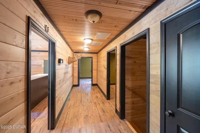 $499,000 | 215 Baker Road, Huntingdon, TN 38344