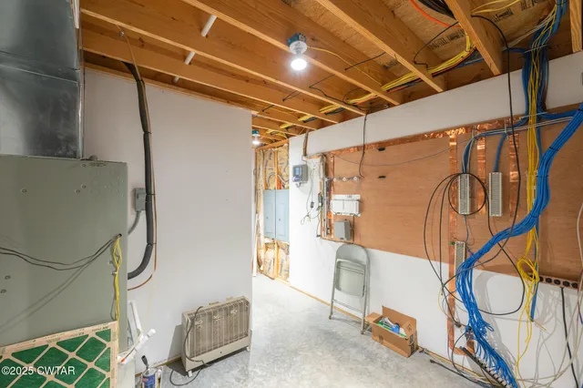 $499,000 | 215 Baker Road, Huntingdon, TN 38344