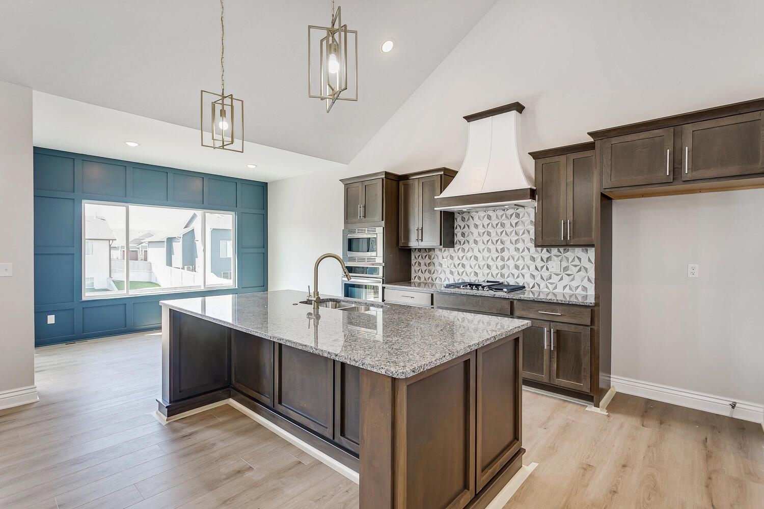 13419 East Rose Street Wichita, KS 67230 - Photo 8 of 36