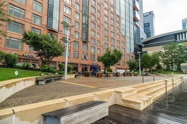 $1,400,000 | 100 Lovejoy Wharf, Unit 5C, Boston, MA 02114