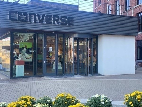 $1,400,000 | 100 Lovejoy Wharf, Unit 5C, Boston, MA 02114