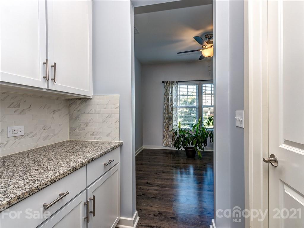 6206 Hawk View Road Waxhaw, NC 28173 - Photo 5 of 29 Gallery Image 5