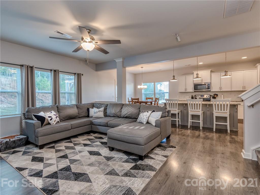 6206 Hawk View Road Waxhaw, NC 28173 - Photo 8 of 29 Gallery Image 8