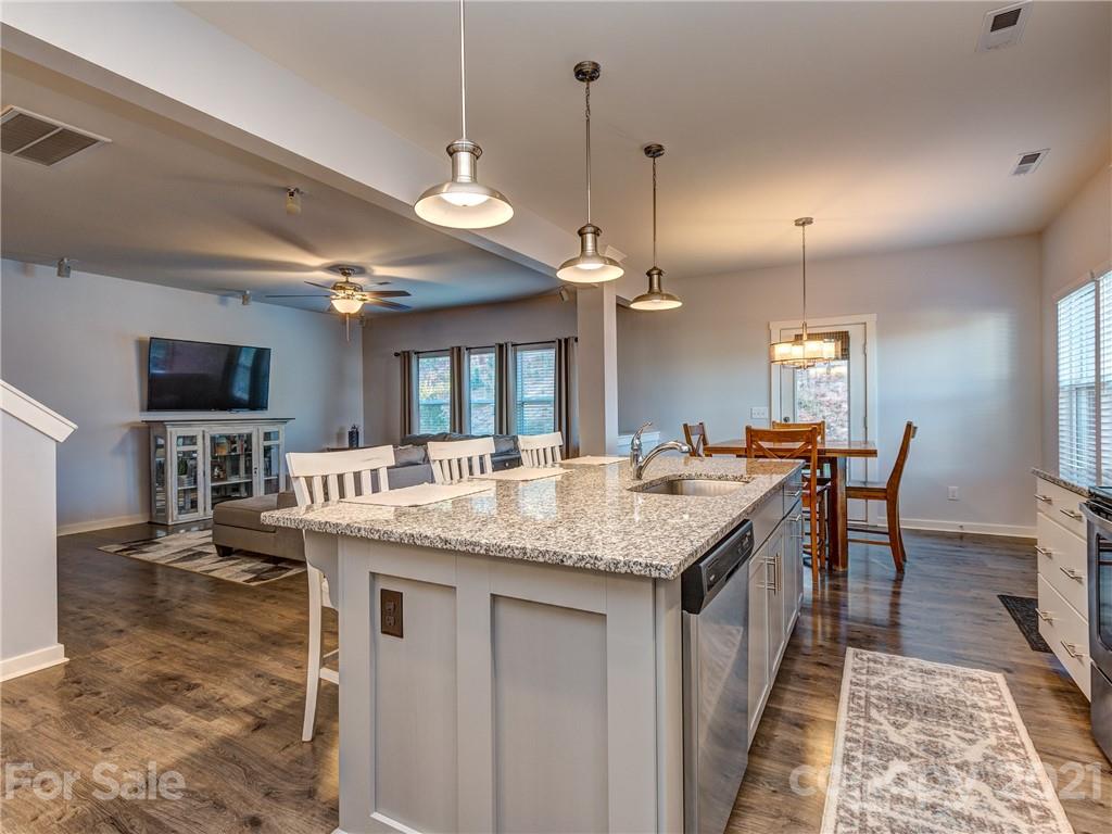 6206 Hawk View Road Waxhaw, NC 28173 - Photo 10 of 29 Gallery Image 10