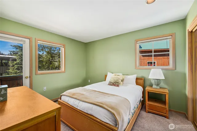 $1,248,000 | 11 Guye Peak Lane, Snoqualmie Pass, WA 98068