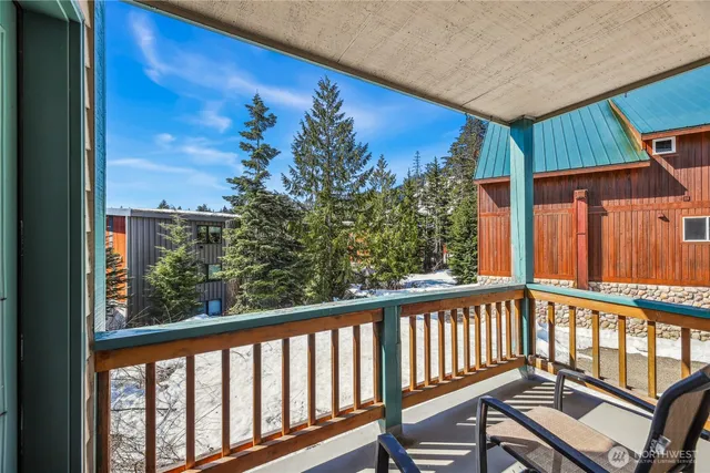 $1,248,000 | 11 Guye Peak Lane, Snoqualmie Pass, WA 98068