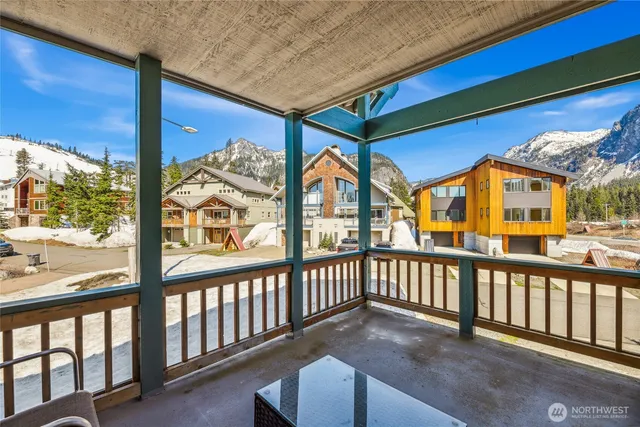 $1,248,000 | 11 Guye Peak Lane, Snoqualmie Pass, WA 98068