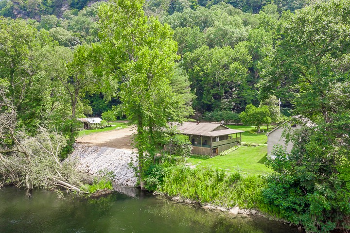 1485 River Road Celina, TN 38551 - Photo 11 of 47 Gallery Image 11