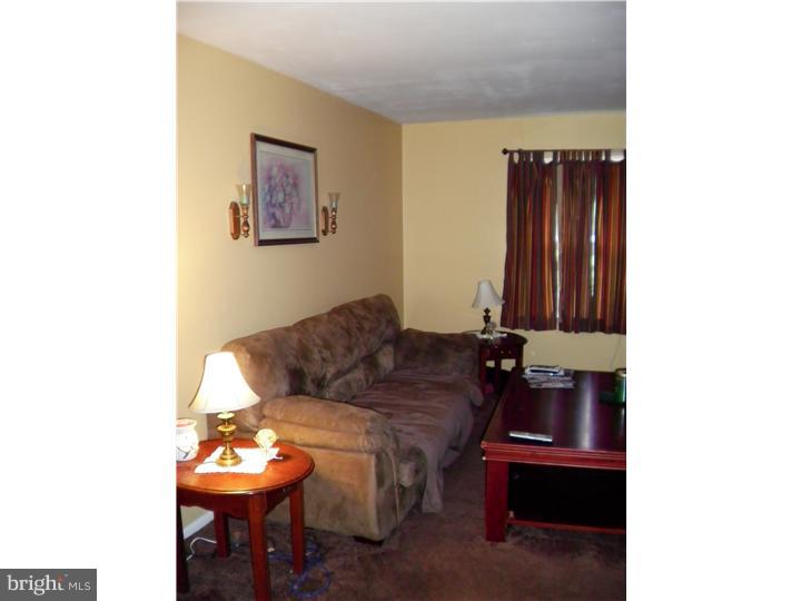 12530 Torrey Road Philadelphia, PA 19154 - Photo 8 of 19