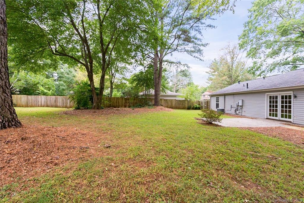 1100 Rock Point Road Charlotte, NC 28270 - Photo 14 of 15 Gallery Image 14