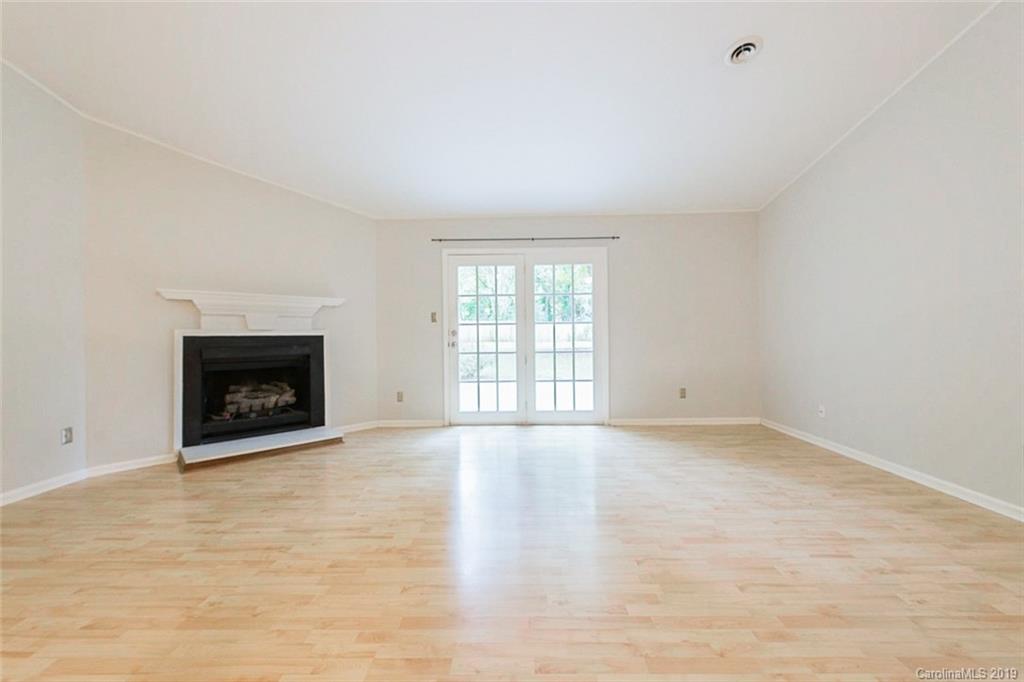 1100 Rock Point Road Charlotte, NC 28270 - Photo 3 of 15 Gallery Image 3