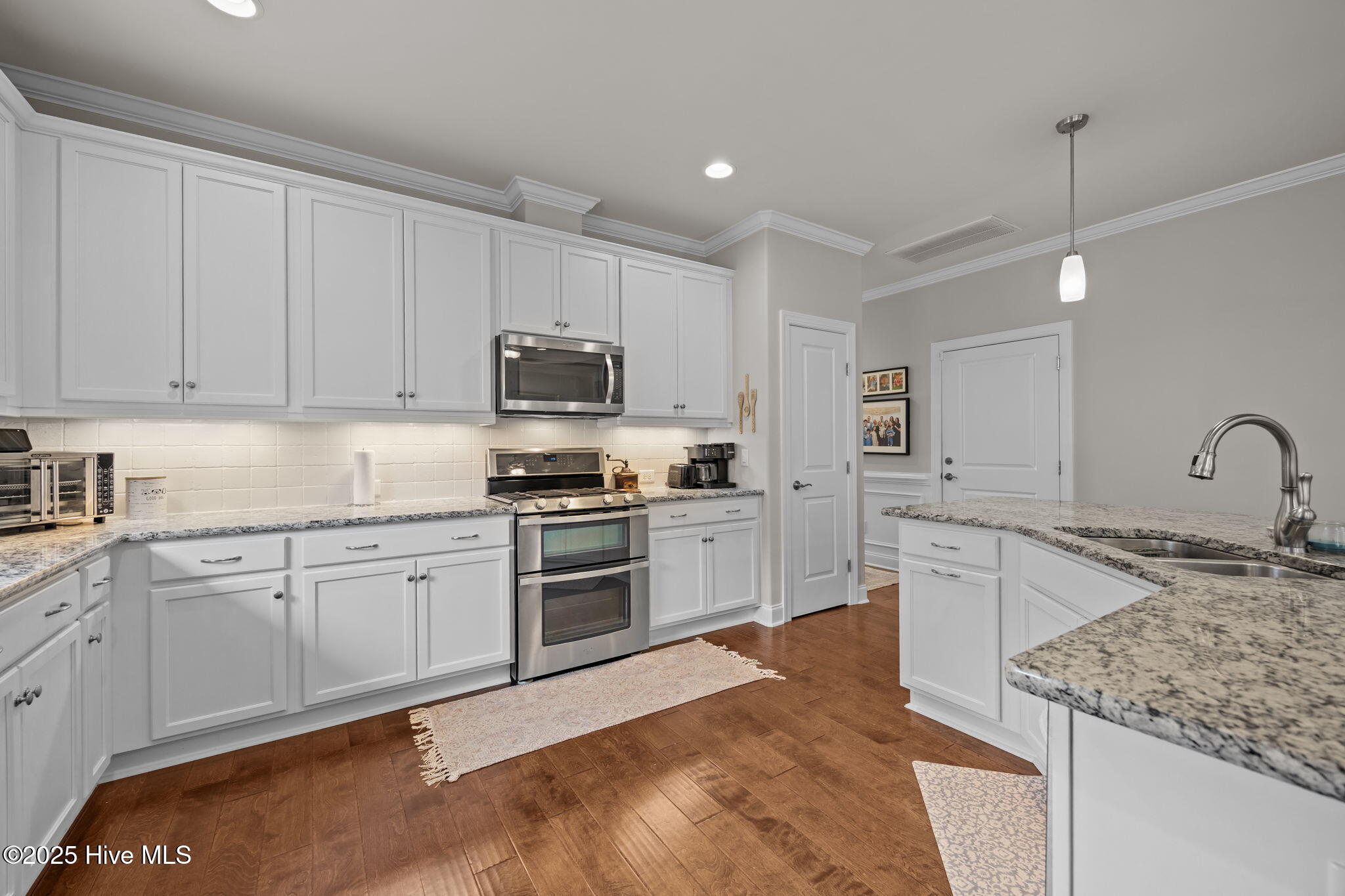 5017 Killogren Way Leland, NC 28451 - Photo 7 of 50 29-web-or-mls-IMG_9491