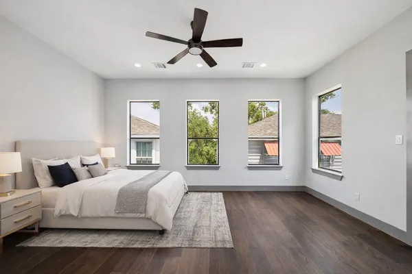 $499,999 | 2321 Tuam Street, Houston, TX 77004