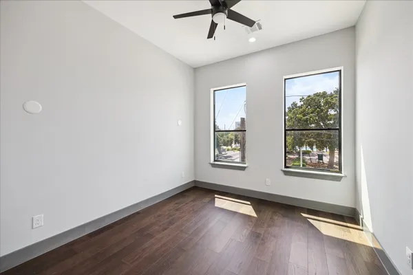 $499,999 | 2321 Tuam Street, Houston, TX 77004
