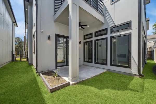 $499,999 | 2321 Tuam Street, Houston, TX 77004