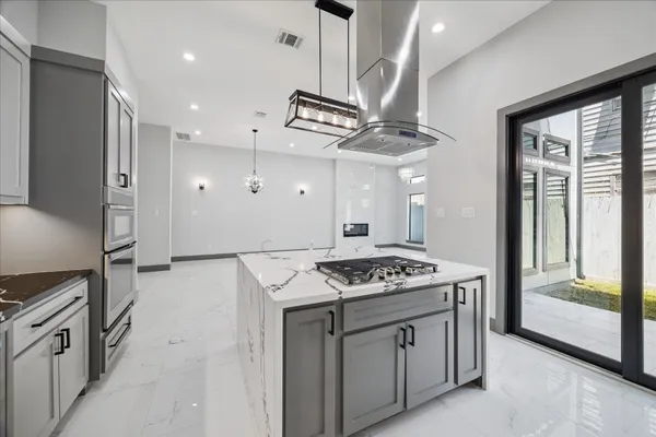 $499,999 | 2321 Tuam Street, Houston, TX 77004