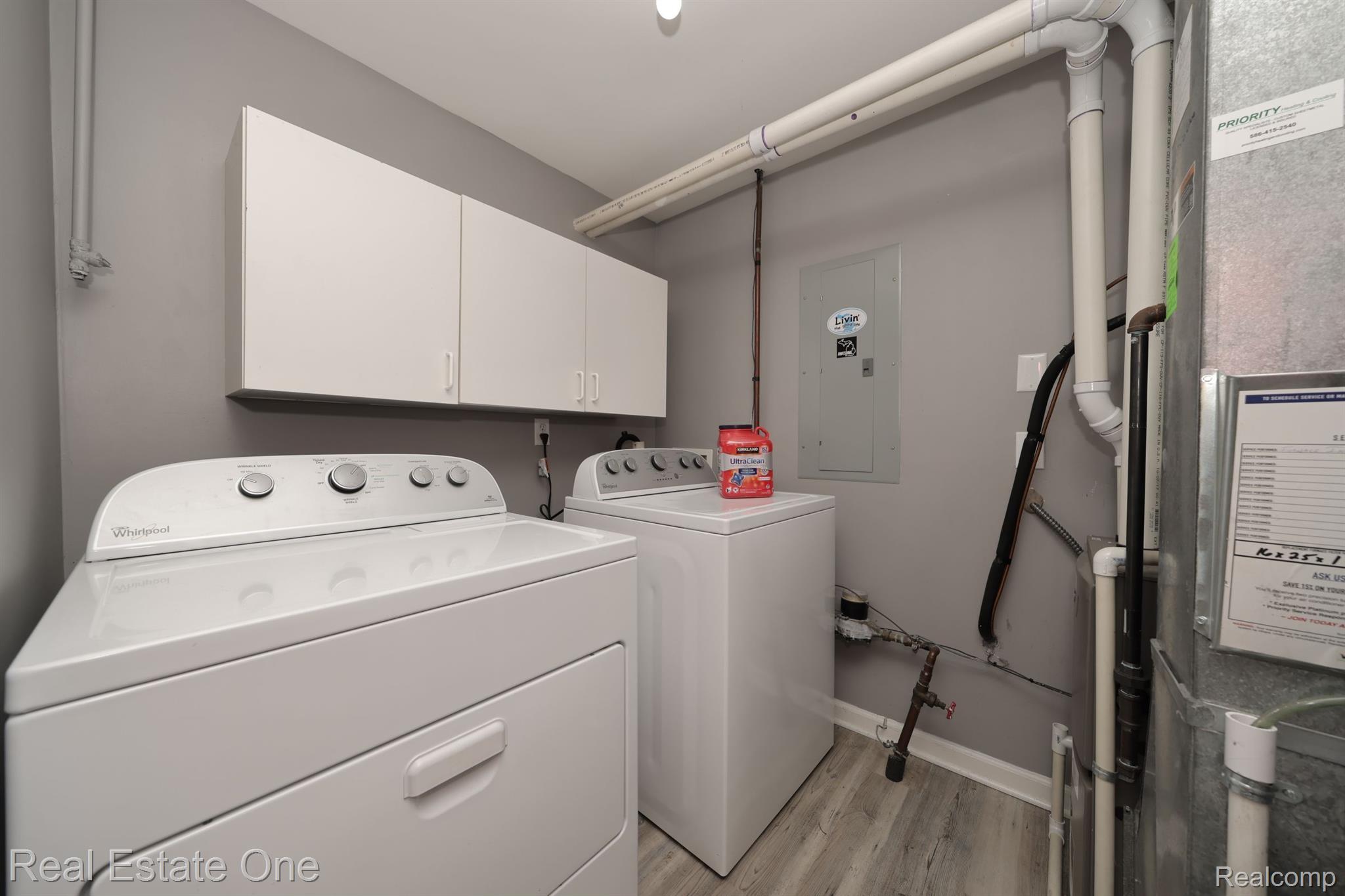2650 Crooks Road, Unit 1 Royal Oak, MI 48073 - Photo 33 of 41 Basement laundry & mech rm. Appliances included