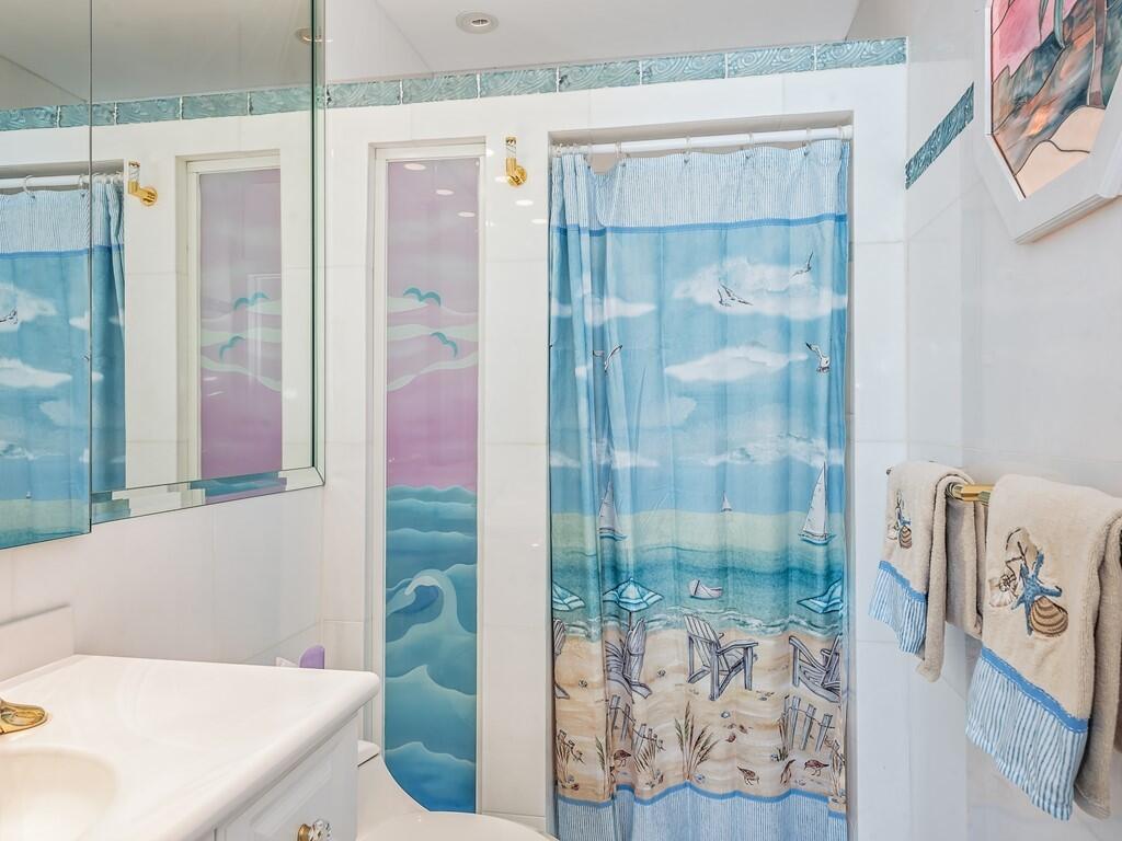 6530 North Ocean Boulevard, Unit 301 Ocean Ridge, FL 33435 - Photo 18 of 33 Master Bathroom