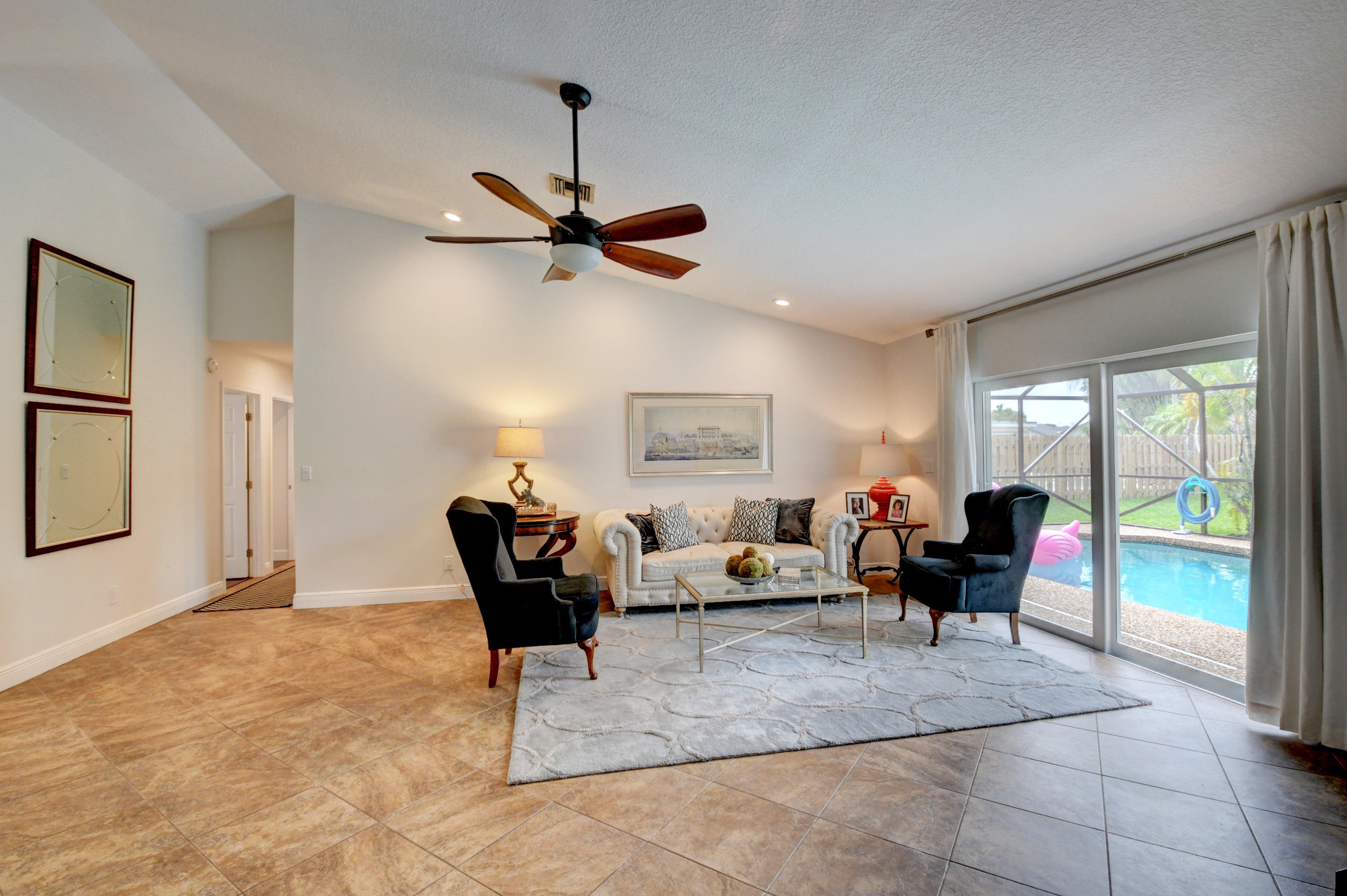 7465 San Sebastian Drive Boca Raton, FL 33433 - Photo 14 of 35 25_dsc_10001 (551)_2)_3)_4)_5)