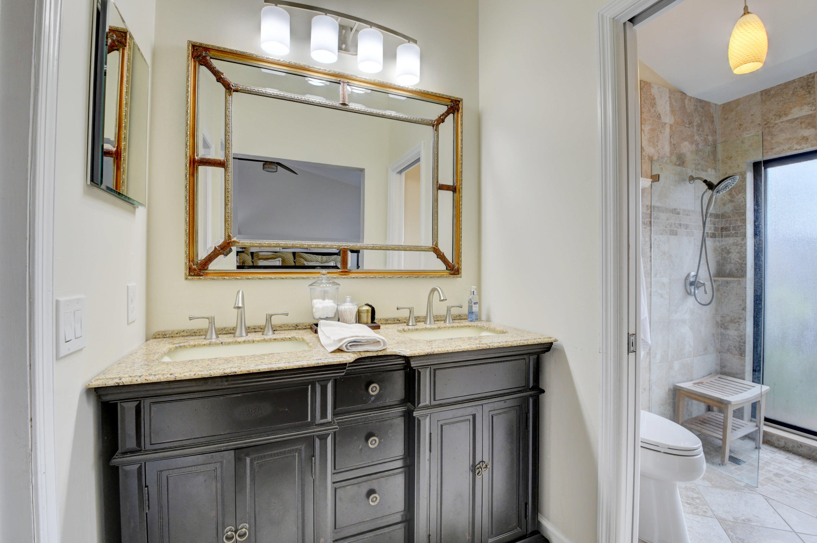 7465 San Sebastian Drive Boca Raton, FL 33433 - Photo 18 of 35 14_dsc_10001 (466)_67)_68)_69)_70)