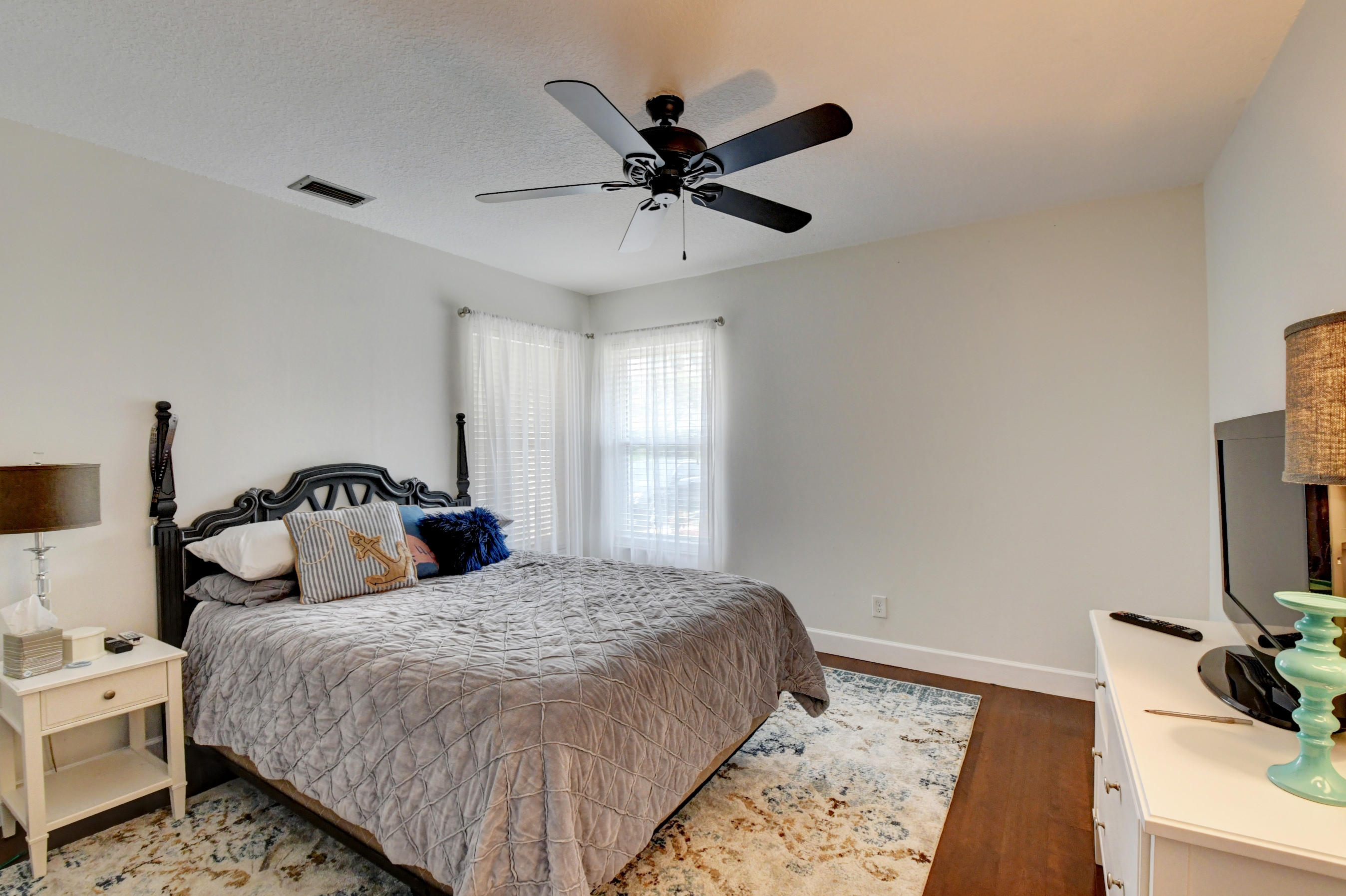 7465 San Sebastian Drive Boca Raton, FL 33433 - Photo 22 of 35 19_dsc_10001 (511)_2)_3)_4)_5)