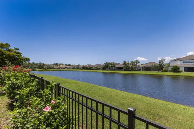 $624,900 | 4617 Garden Arbor Way, Bradenton, FL 34203