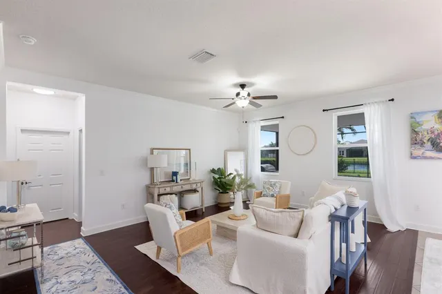 $624,900 | 4617 Garden Arbor Way, Bradenton, FL 34203