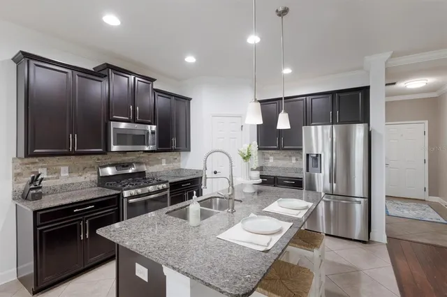 $624,900 | 4617 Garden Arbor Way, Bradenton, FL 34203