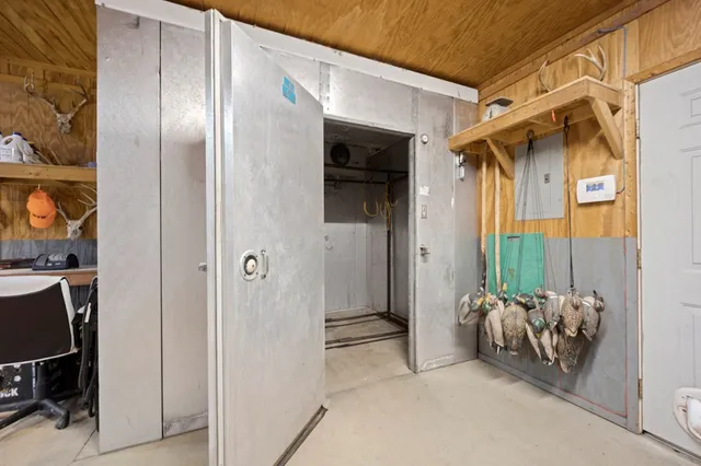 $3,900,000 | 1222 Jim Boyd Road, Pickensville, AL 35447