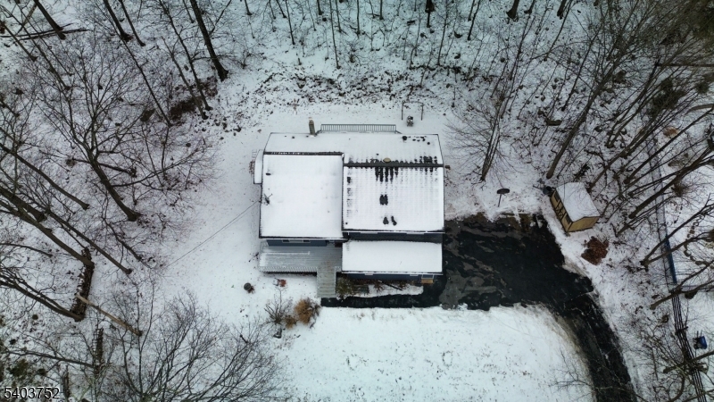 118 Statesville Quarry Road Lafayette, NJ 07848 - Photo 19 of 19 a view of roof covered with snow in front of house