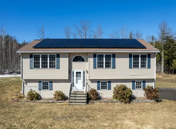 $449,000 | 56 Cedar Breeze South, Glenburn, ME 04401