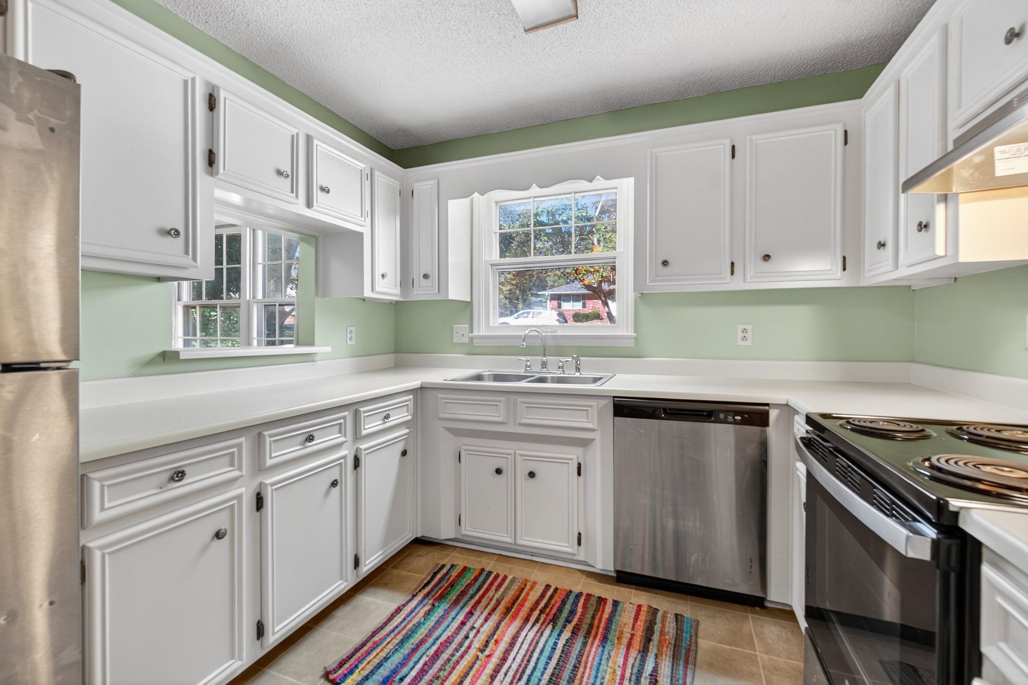 204 Plum Creek Road Spartanburg, SC 29307 - Photo 9 of 34