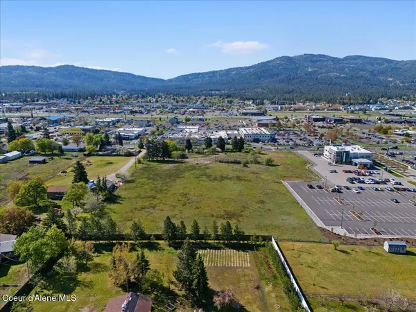 $3,682,777 | Nna East Mullan Avenue, Post Falls, ID 83854