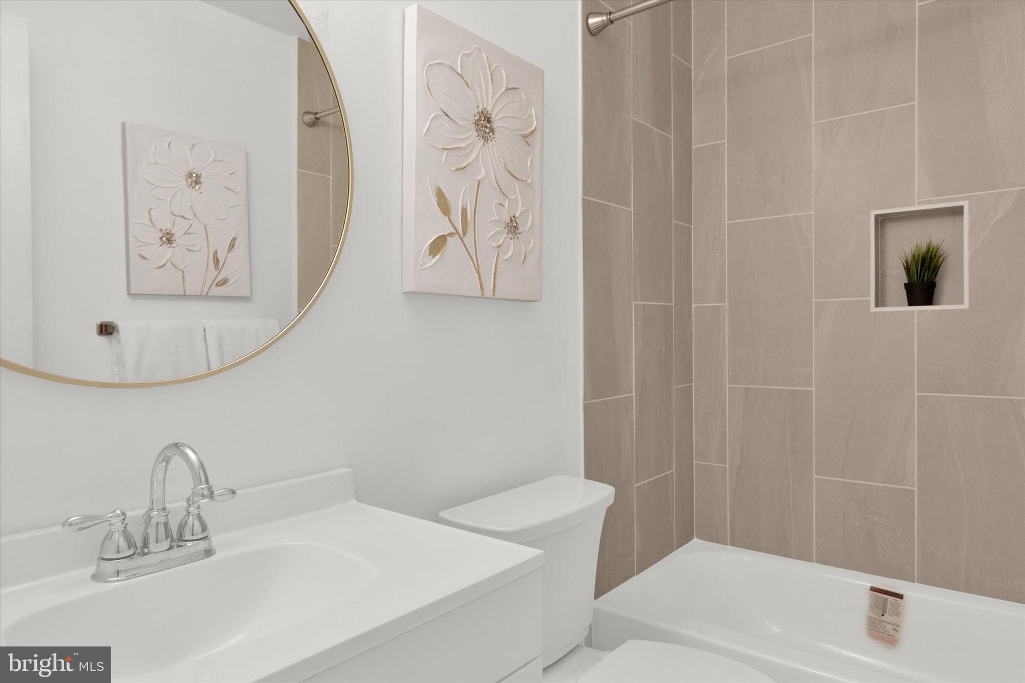 11118 Lenox Drive Upper Marlboro, MD 20774 - Photo 21 of 27 Full Bath - Upper Level