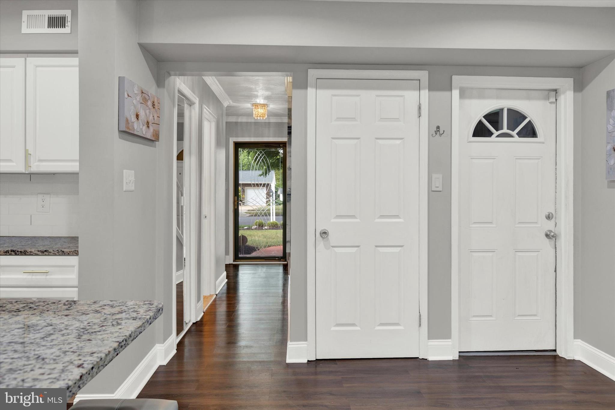 11118 Lenox Drive Upper Marlboro, MD 20774 - Photo 4 of 27 Entrance Hallway